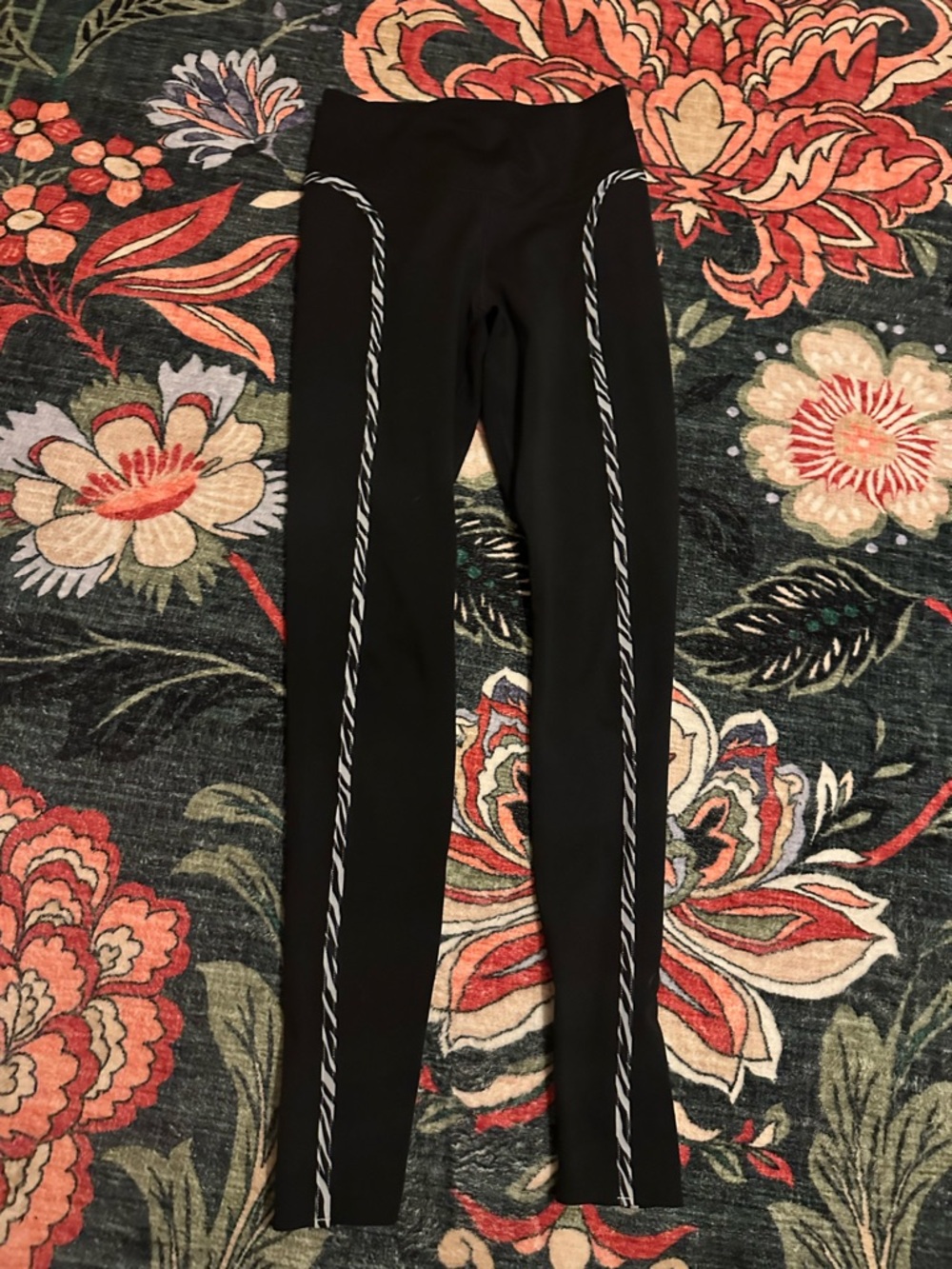 3/$25 ✨ Nike Dri Fit Leggings Women’s XS Black Athletic Leggings Pants